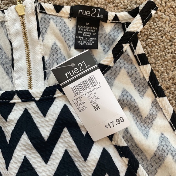 Rue21 Halter Dress - Picture 2 of 2